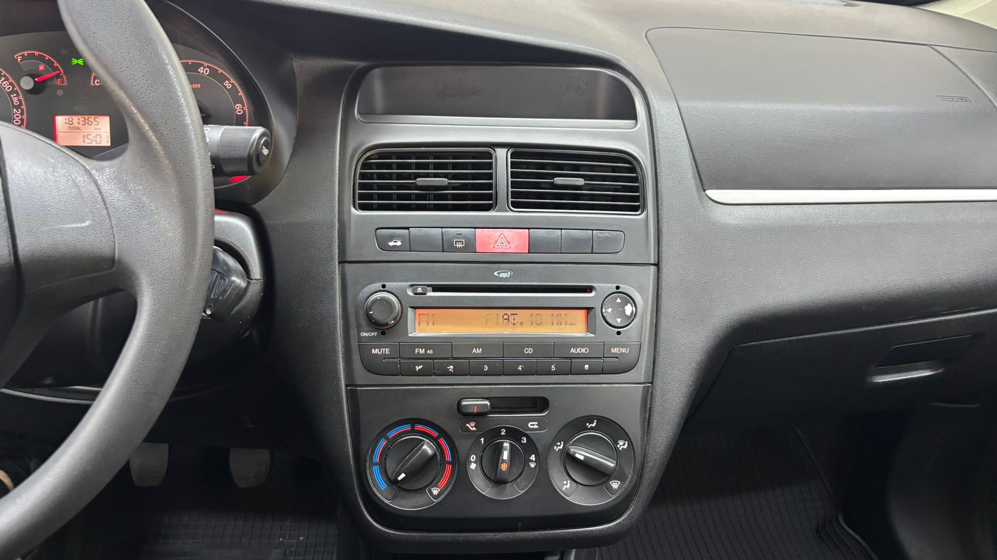 FIAT LINEA 15